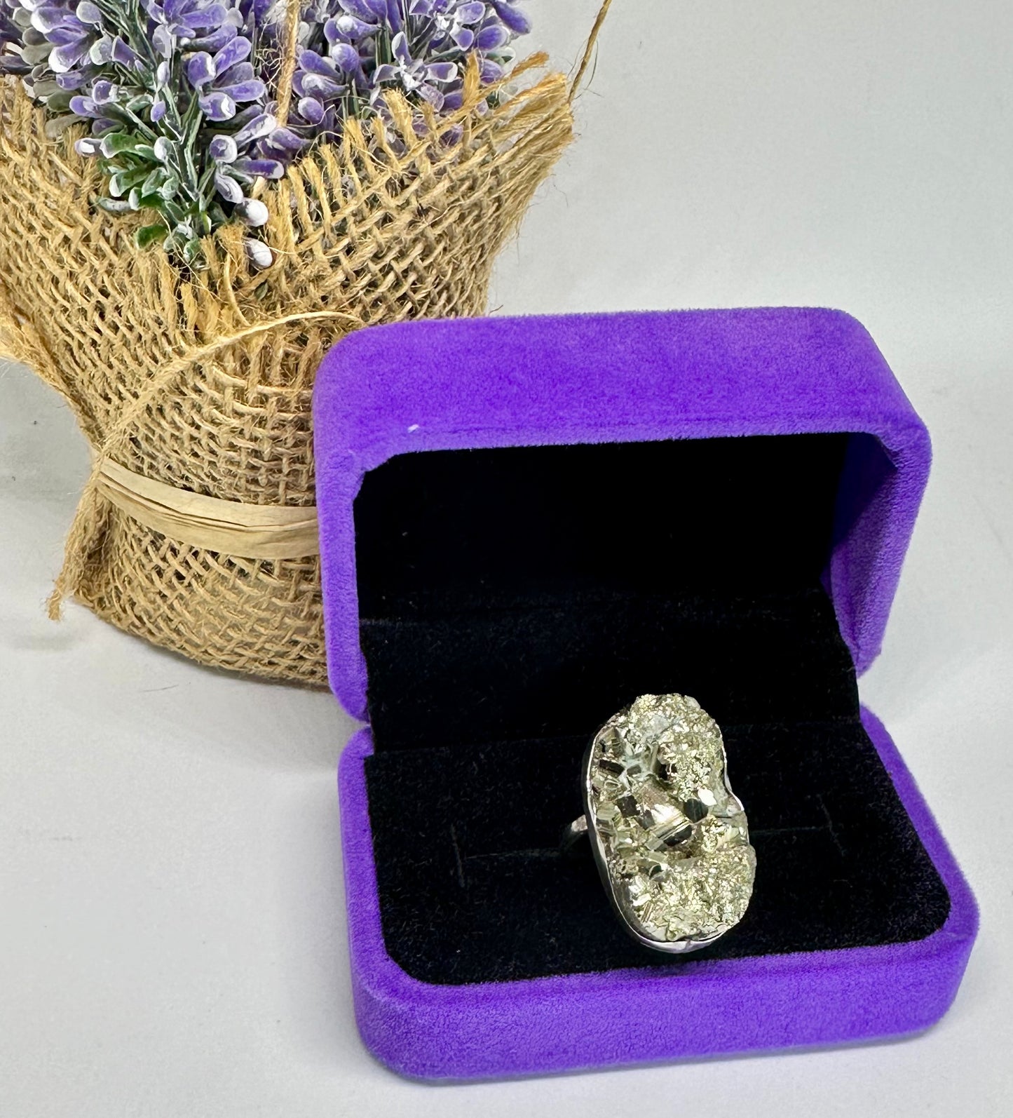 Anillo Pirita