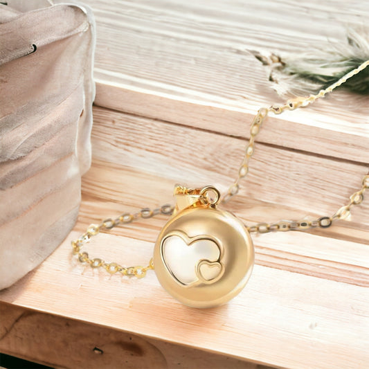 Llamador corazon dorado